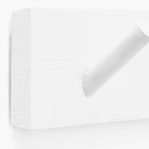 Colgador de pared de madera maciza en tono blanco de 26x5cm Alto: 5 Largo: 26 Ancho: 1.4