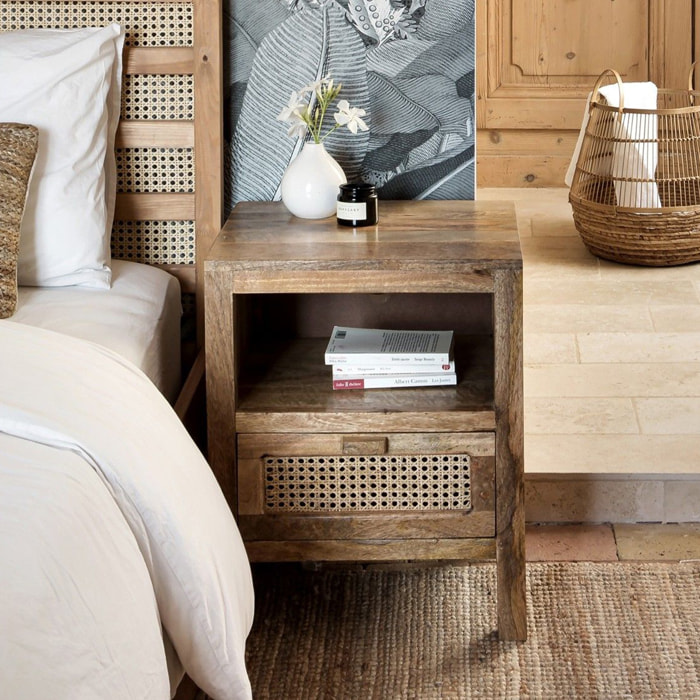 Table de chevet en cannage et bois, 1 tiroir et 1 niche - Tiki