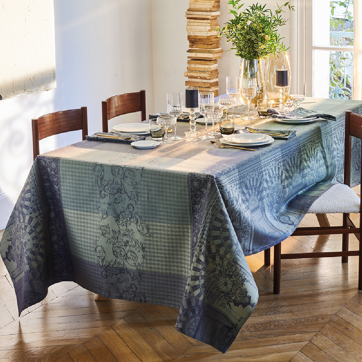 Nappe anti tache pur coton jacquard tissage fin Arcades linea bronze