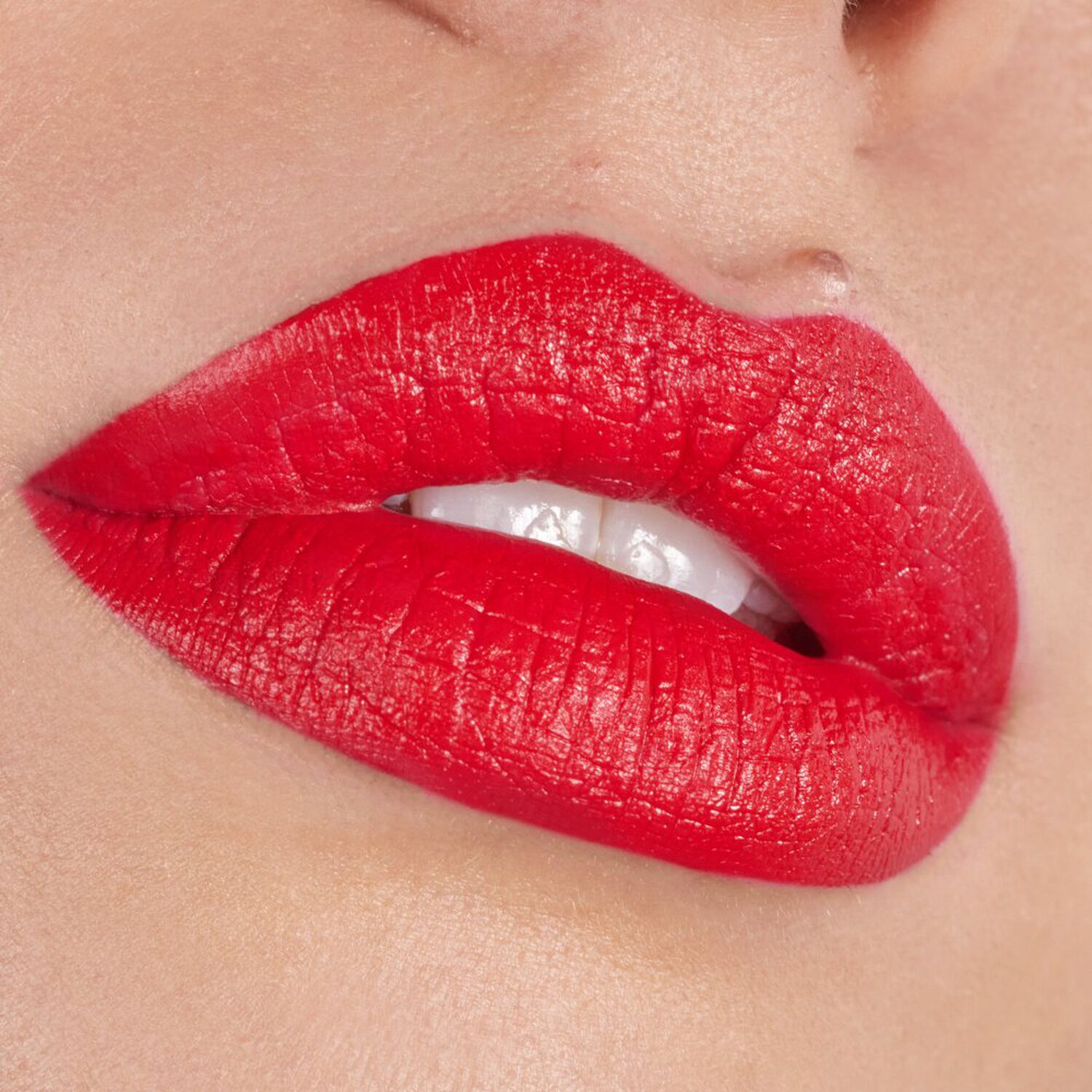 Scandalous Matte Lipstick - Rouge à Lèvres Hydratant Fini Mat