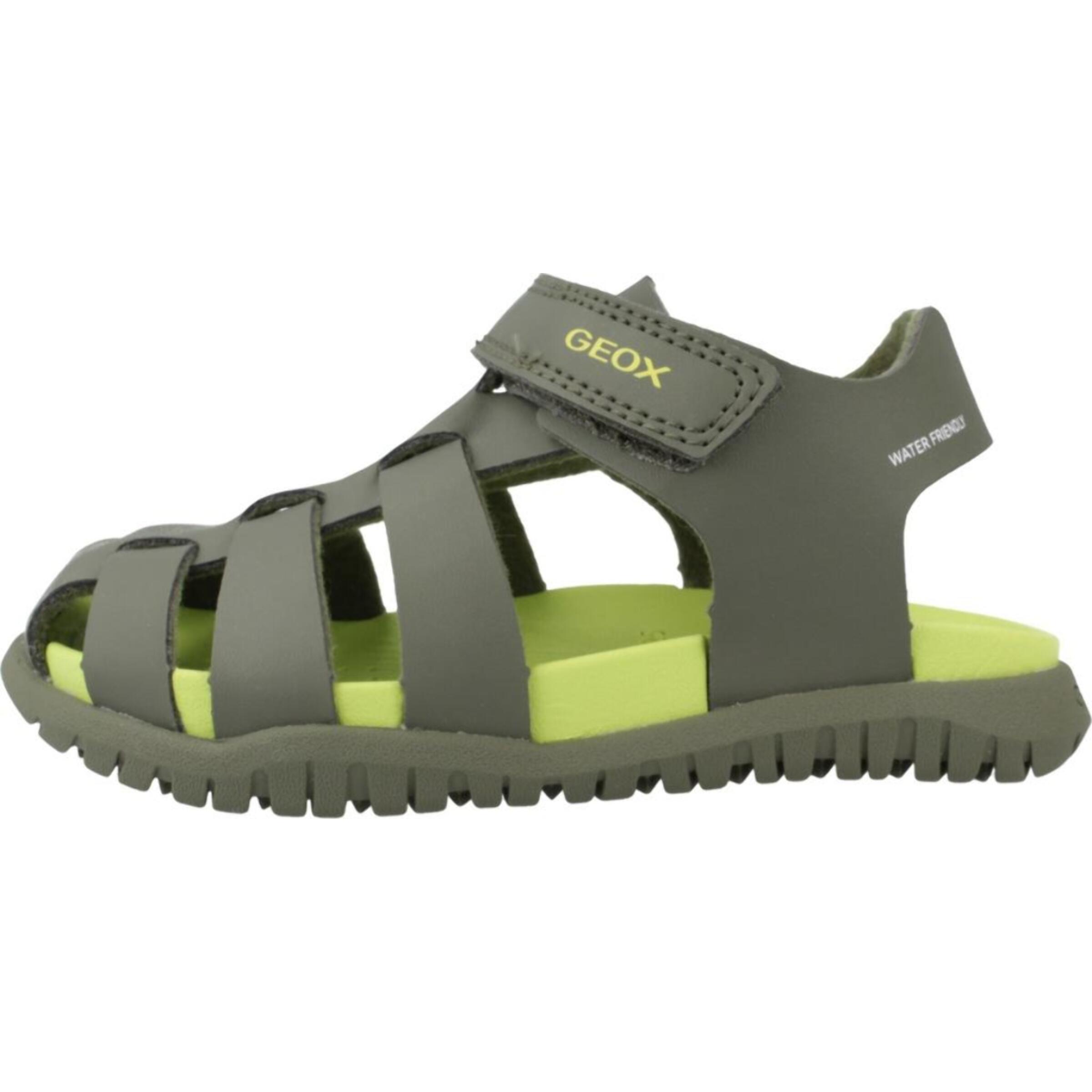 Sandalias Niño de la marca GEOX  modelo B SANDAL FUSBETTO BO VERDE