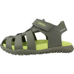 Sandalias Niño de la marca GEOX  modelo B SANDAL FUSBETTO BO VERDE