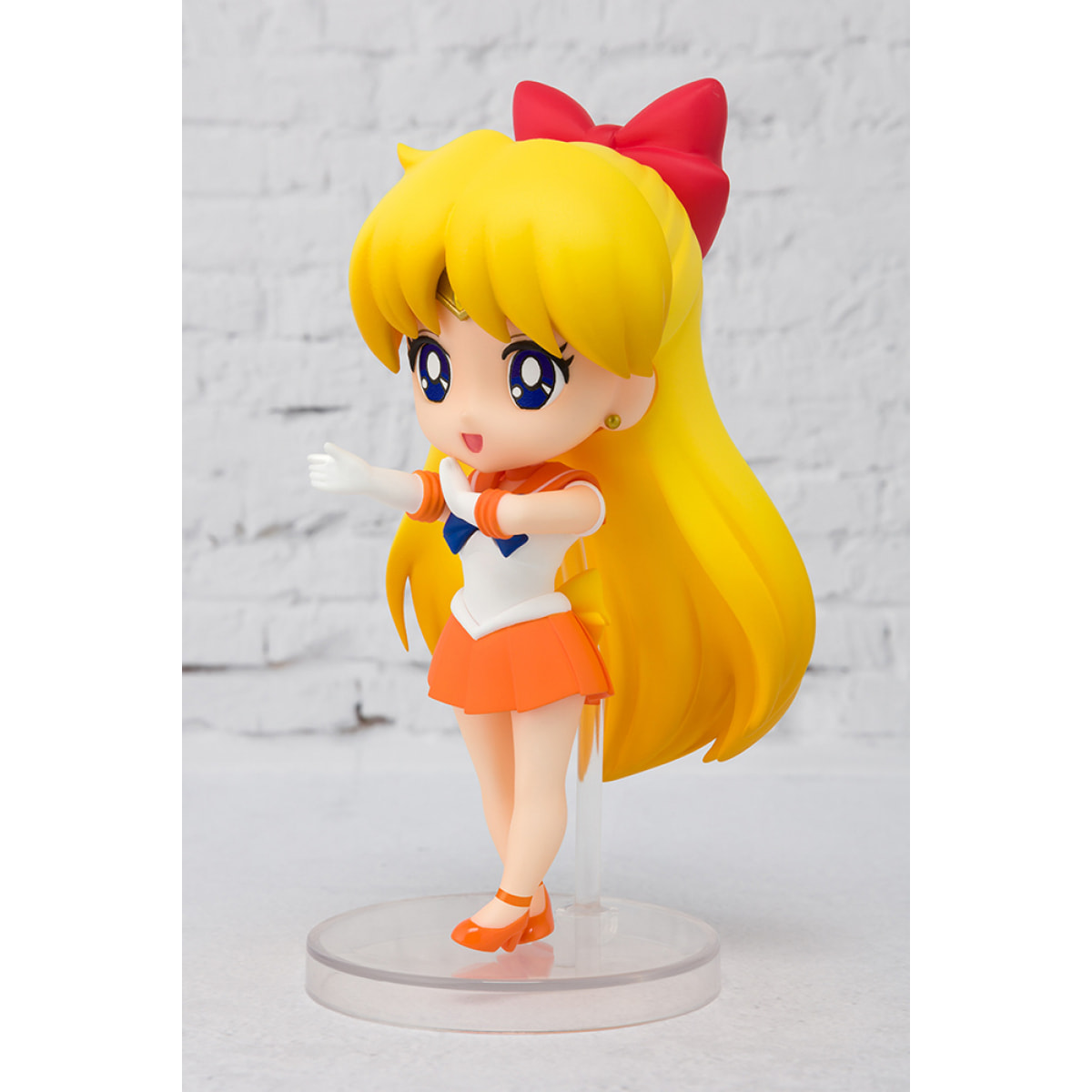 BANDAI SAILOR VENUS MINI FIGUARTS ACTION FIGURE