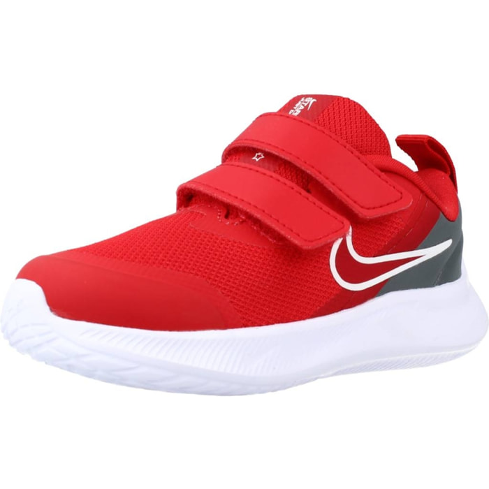 SNEAKERS NIKE  STAR RUNNER 3