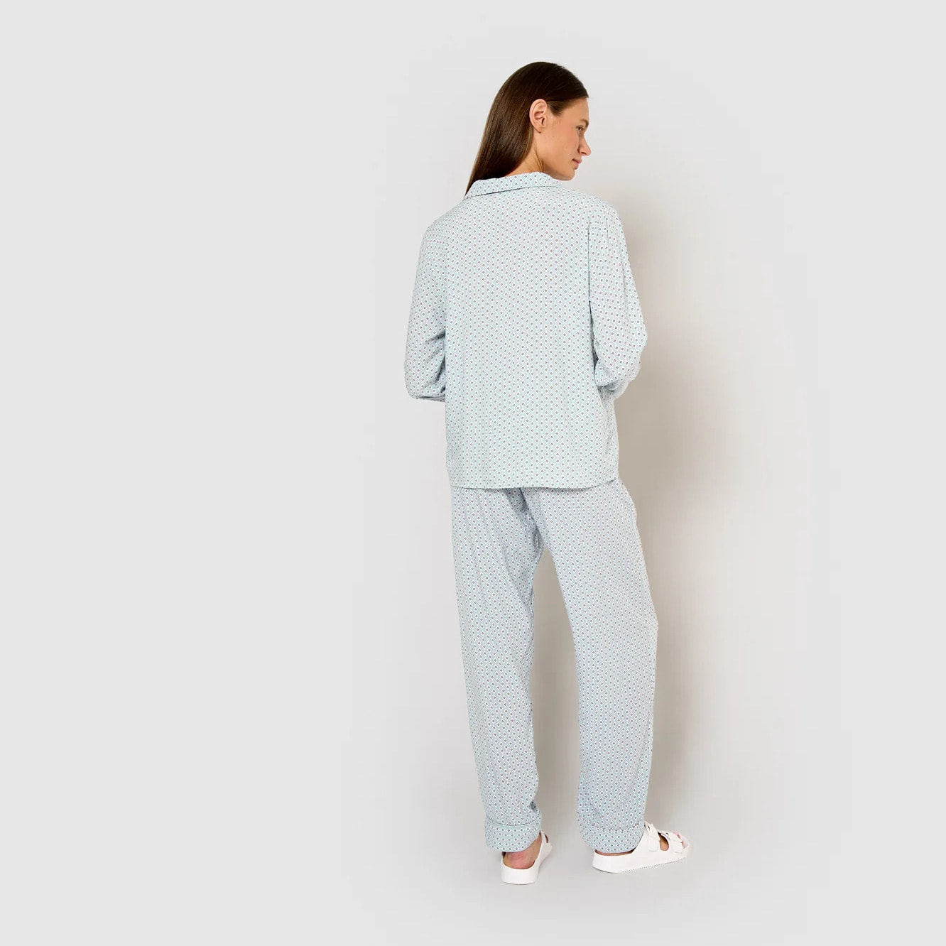 Pigiama lungo stile camicia in viscosa azzurro chiaro sassy