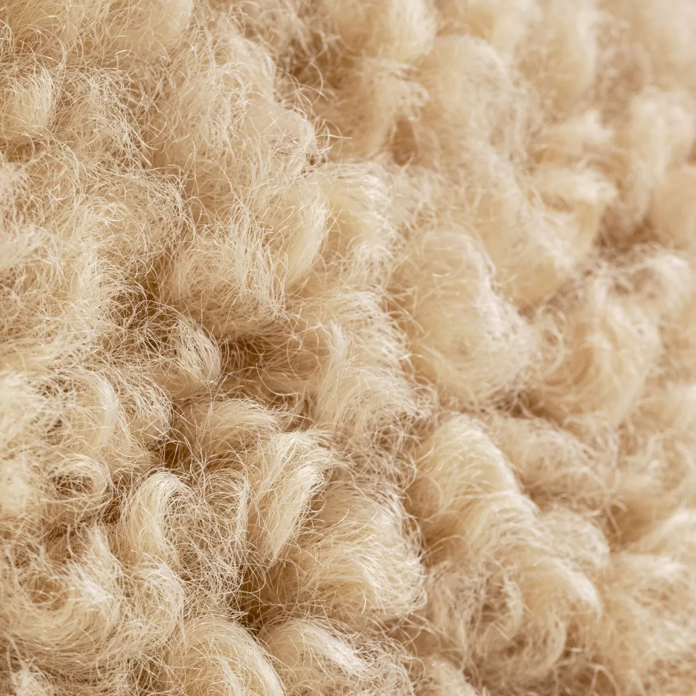 Fauteuil Tilda relax bouclé Kare Design