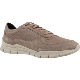 Sneakers de  Mujer de la marca GEOX  modelo D SUKIE MARRON
