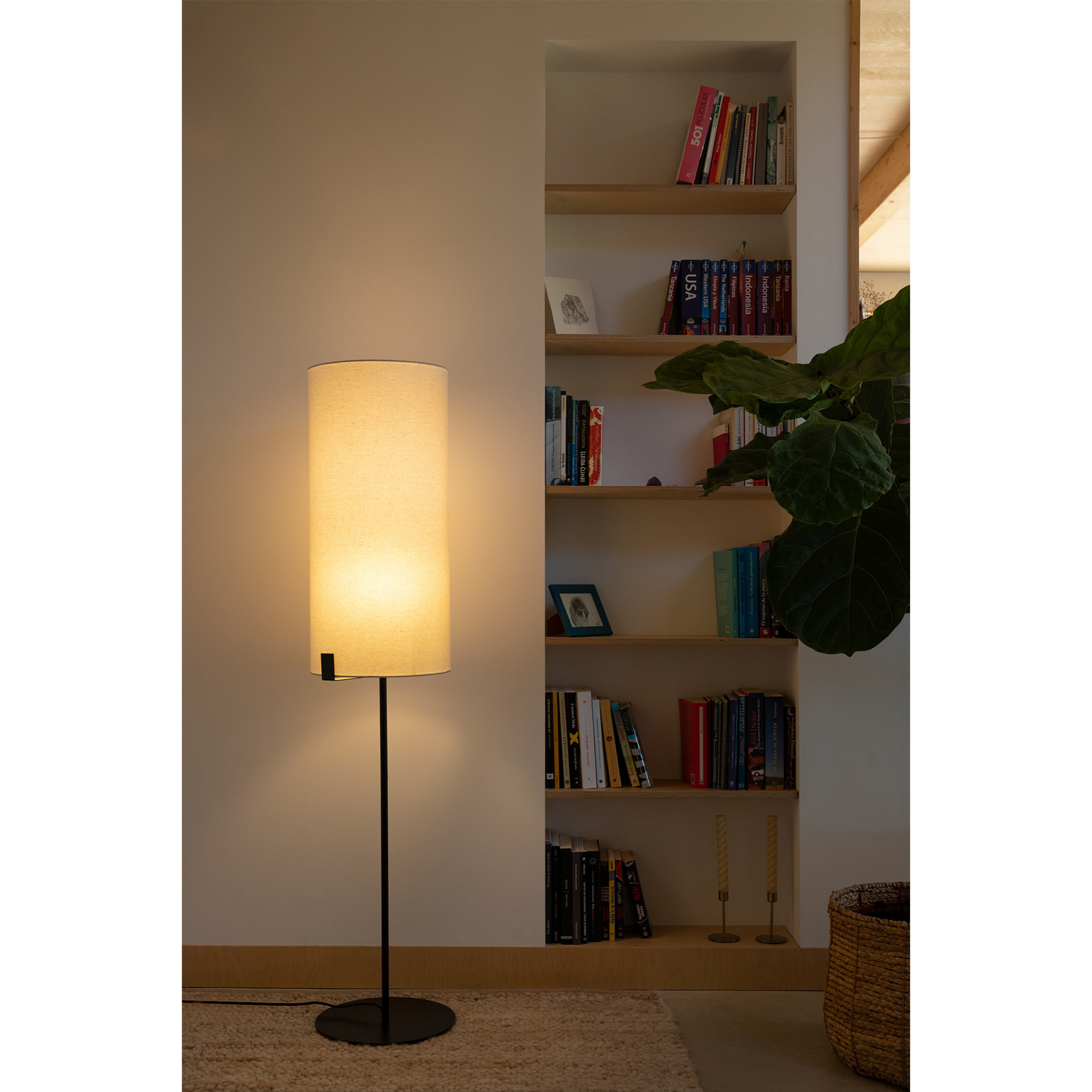 NILA Lampadaire noir et blanc cassé