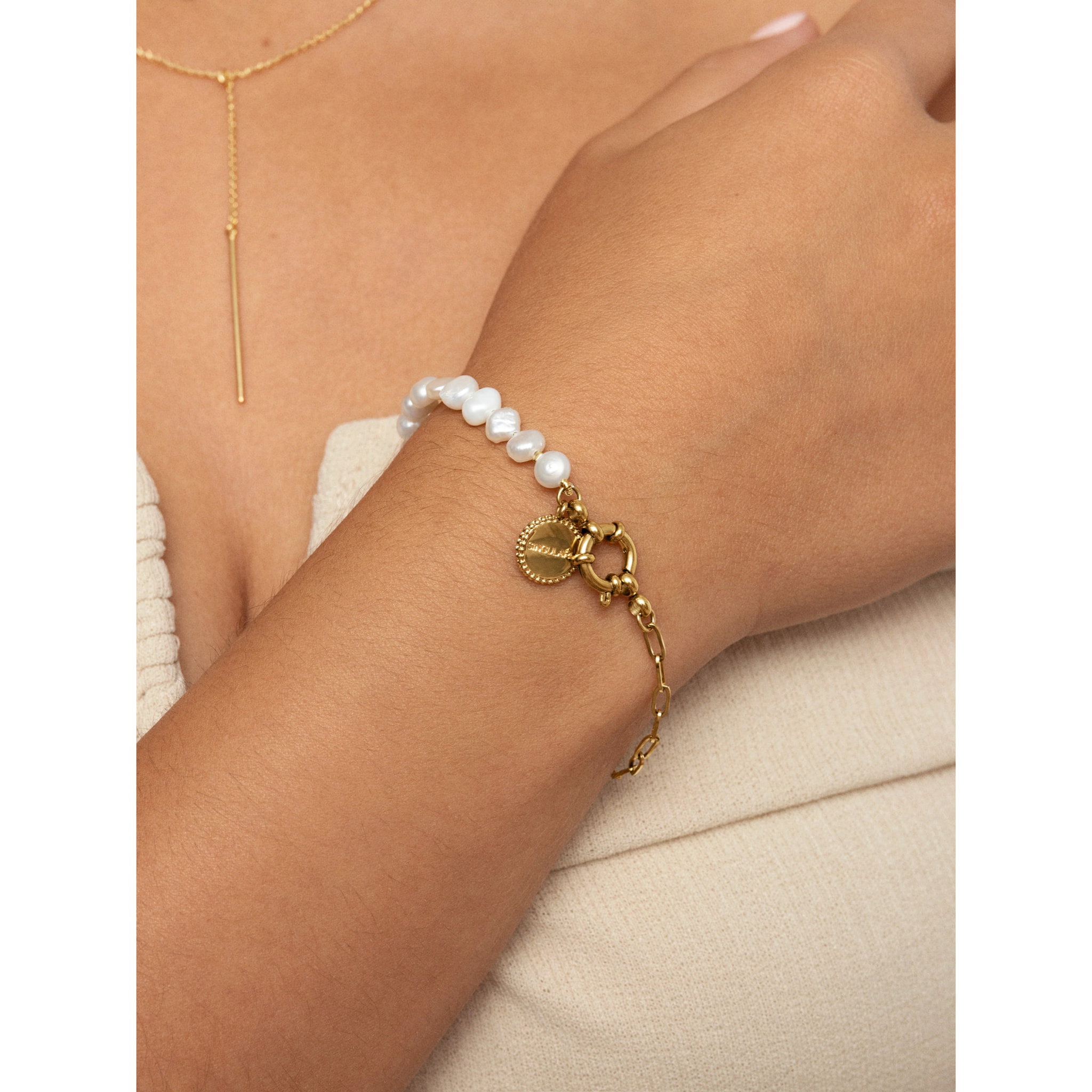 Pulsera Chic Pearl Acero Baño Oro