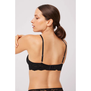 Reggiseno imbottito con ferretto in pizzo nero, coppe B e C