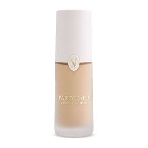 PARTY HARD Fondotinta fluido vegan friendly dal finish luminoso e naturale