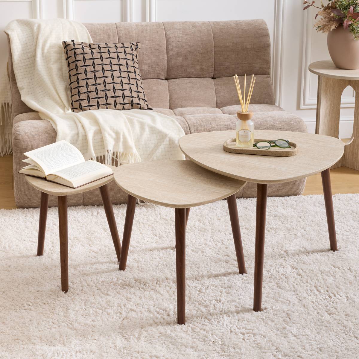 Canapé Miroa 2 Places 130x92x68 cm en Tissu Beige