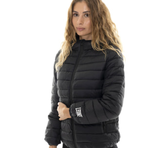 Plumífero de invierno para mujer con capucha "Never Without"