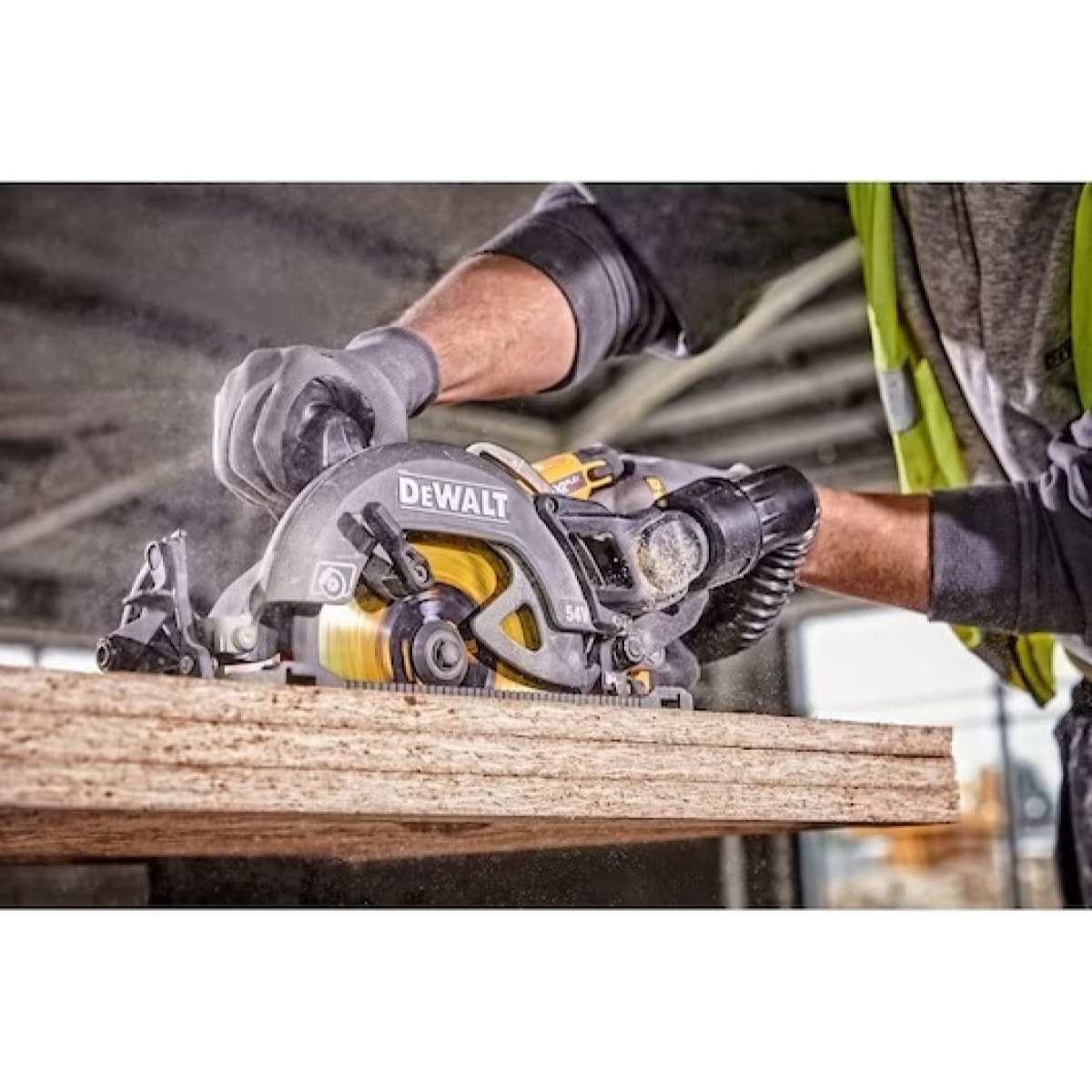 Scie Circulaire Construction XR Flexvolt 54V DEWALT - Sans Batterie ni Chargeur - DCS577N-XJ