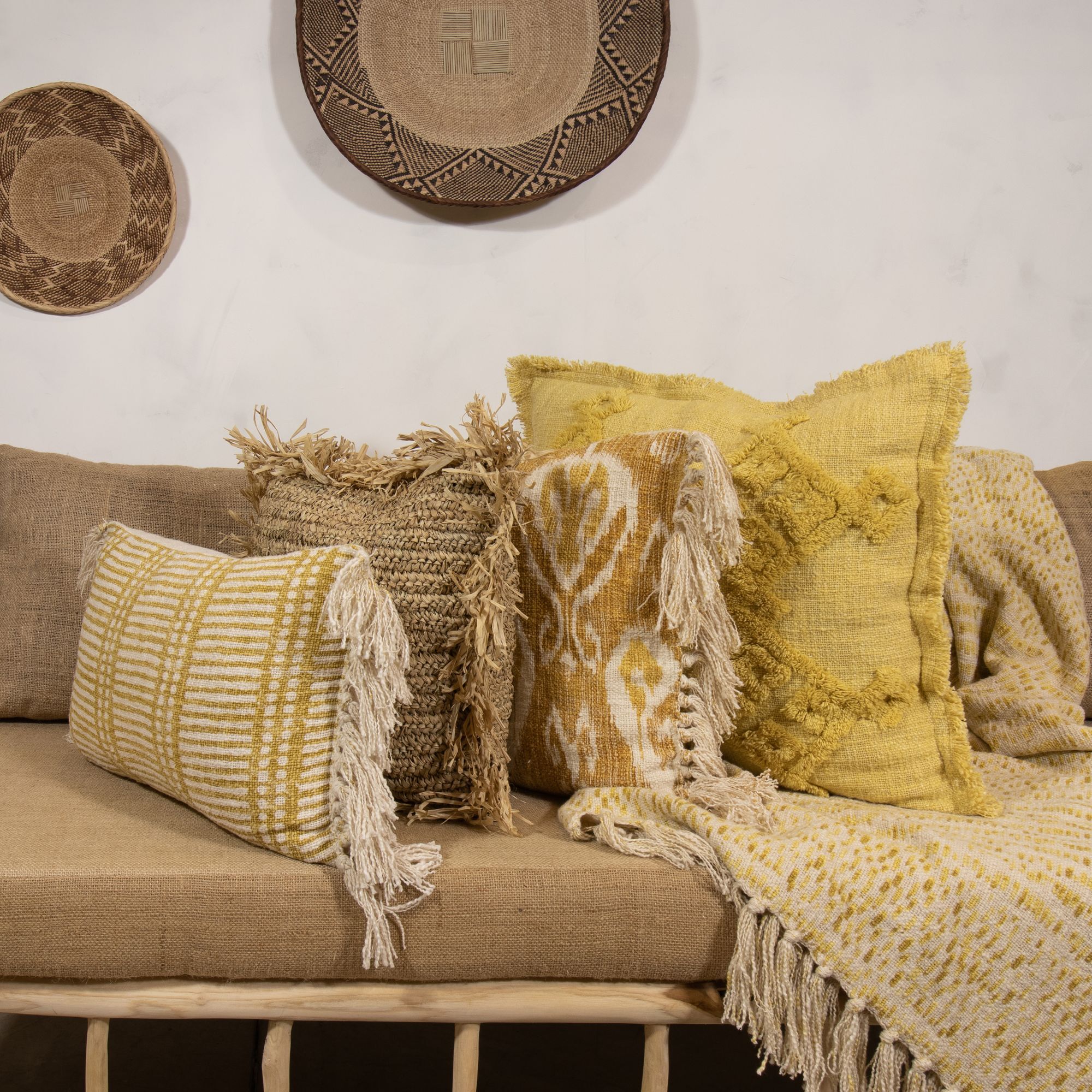 Coussin en coton jaune avec franges 30x50cm GUAMA