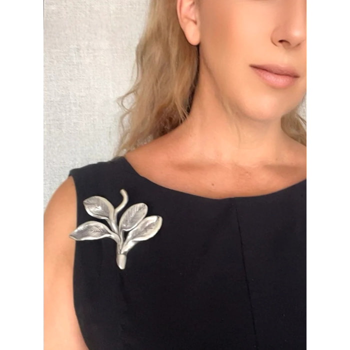 Broche Renacer en plata 10µ patinado vintage diseño Gloria Mago