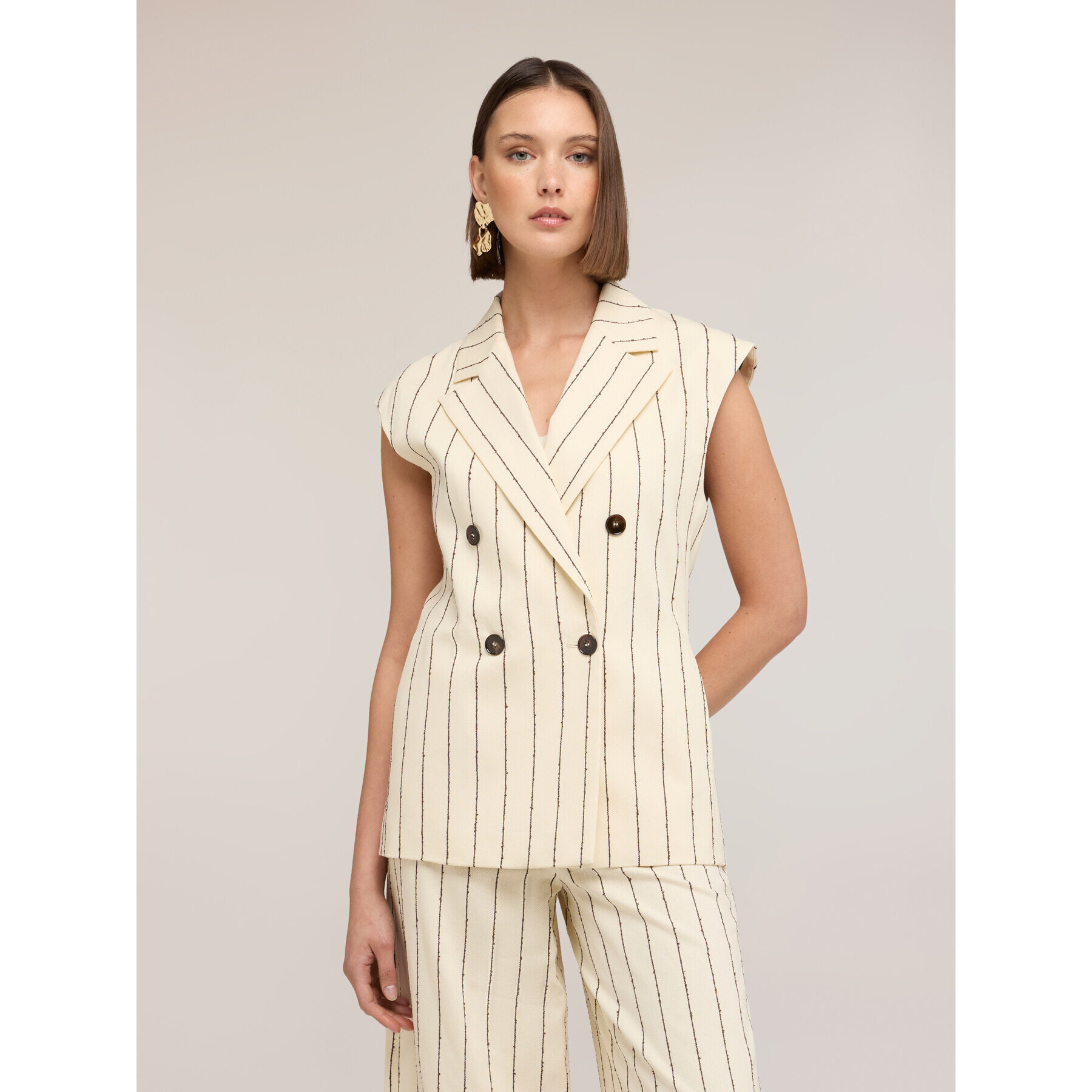 Motivi - Chaleco a rayas diplomáticas The Tailoring Lab - Beige