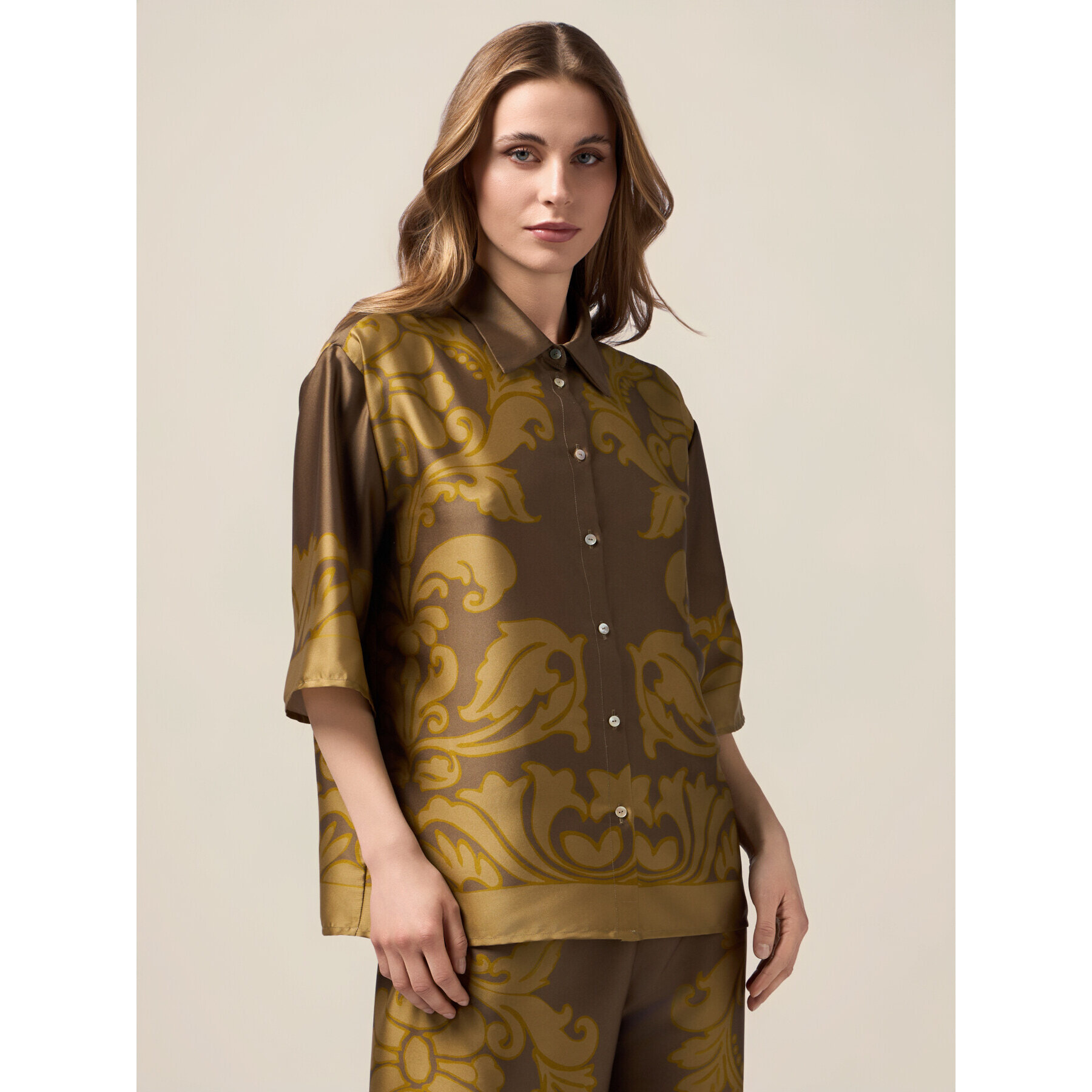 Oltre - Camicia in raso fantasia damascata - Marrone