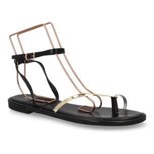 Sandalia plana tiras elegantes mujer