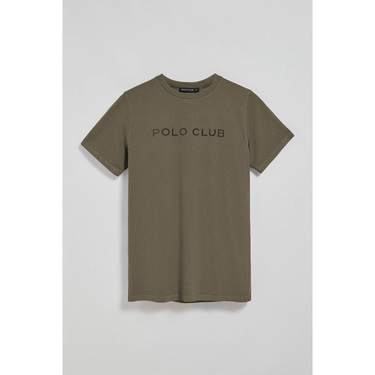 Camiseta Apolo garment dyed verde militar con logo Polo Club aterciopelado