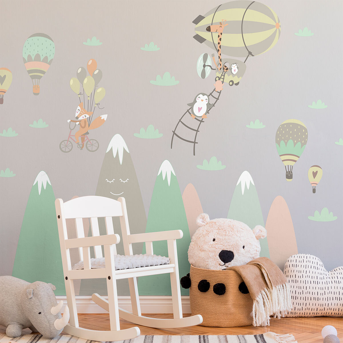 Stickers muraux enfants - Décoration chambre bébé - Autocollant Sticker mural géant enfant montagnes scandinaves ANIMAUX JOUEURS