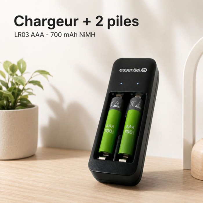Chargeur de piles ESSENTIELB + LR03 AAA x2 700Nimh