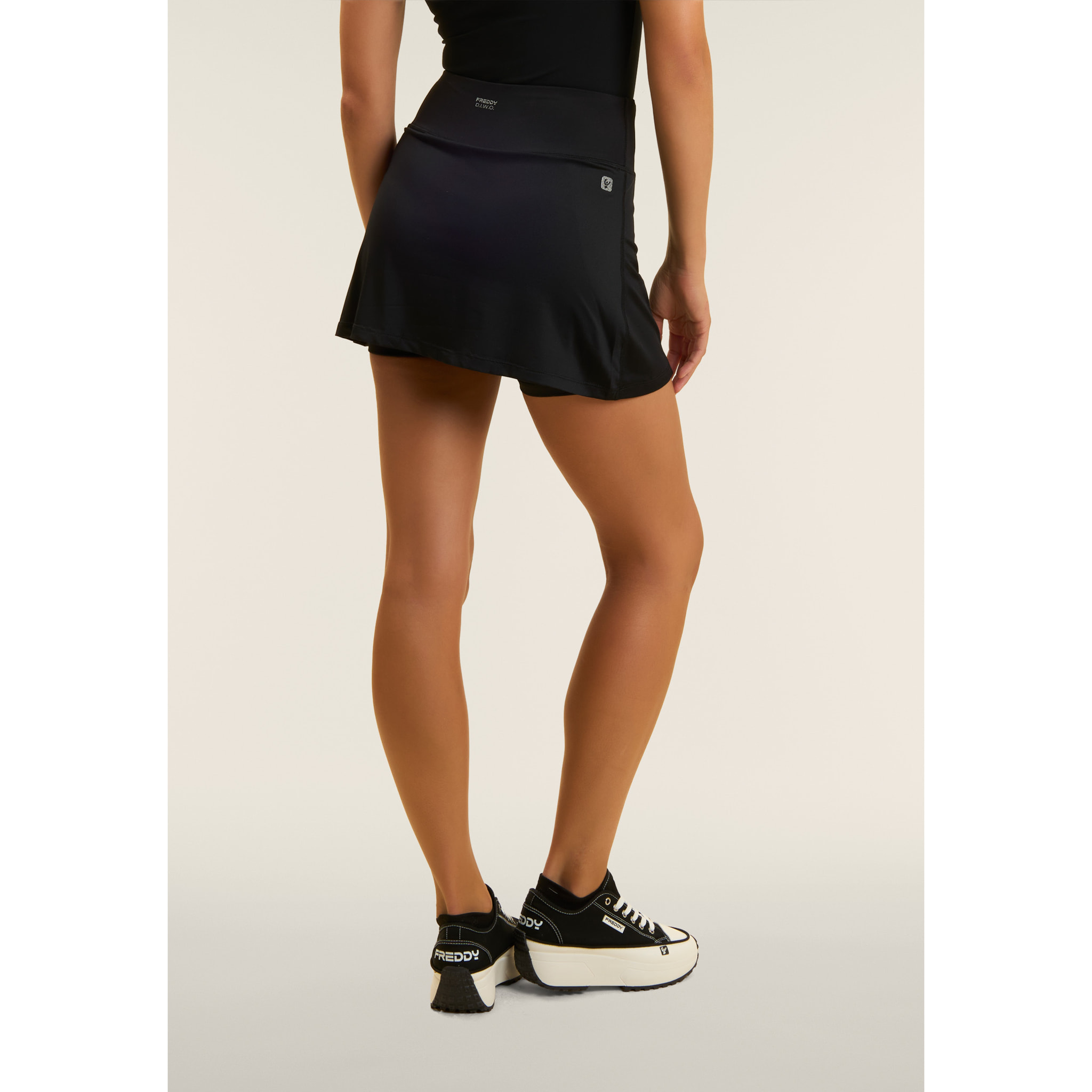 Gonna padel corta con pantaloncini