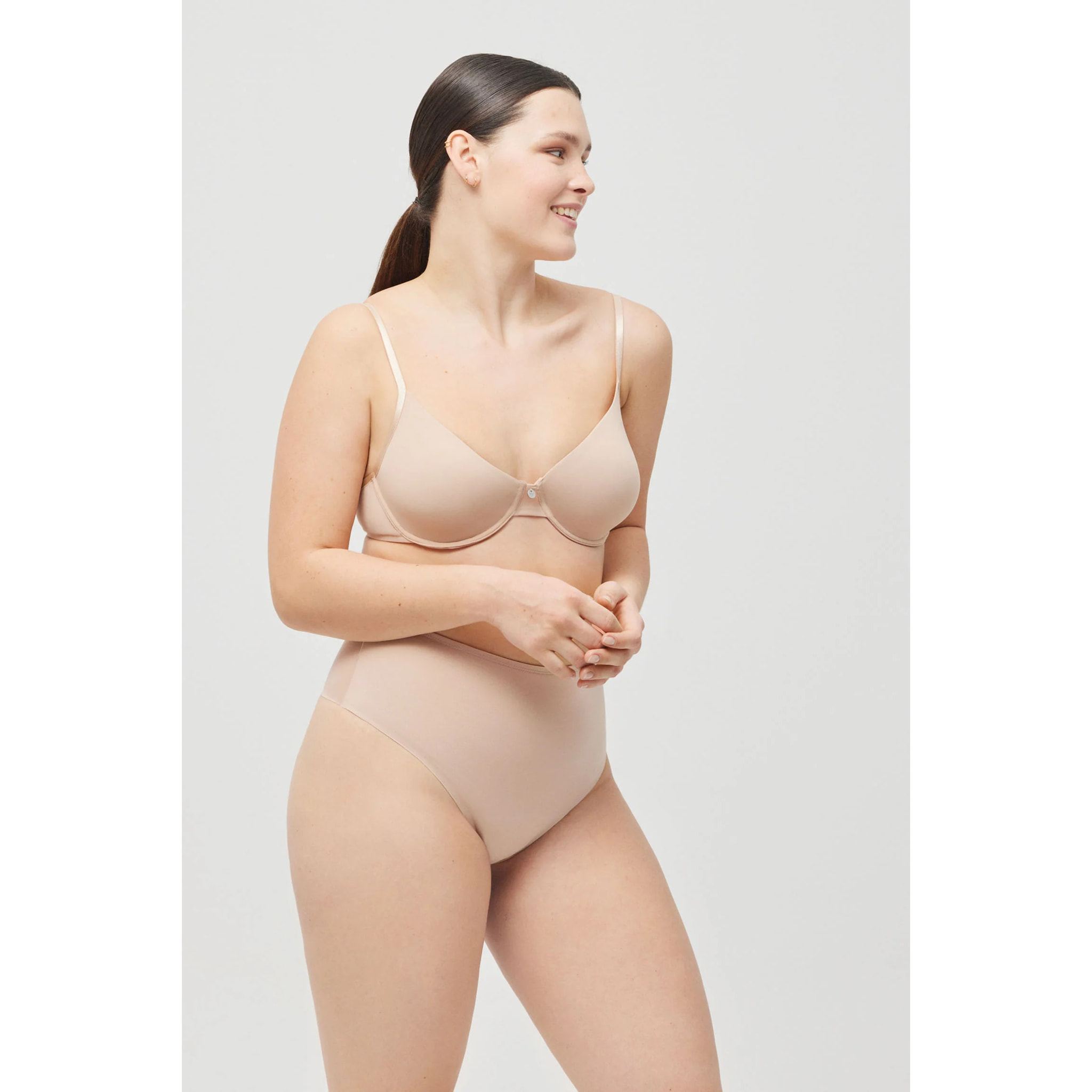 Perizoma contenitivo in cotone a compressione media beige