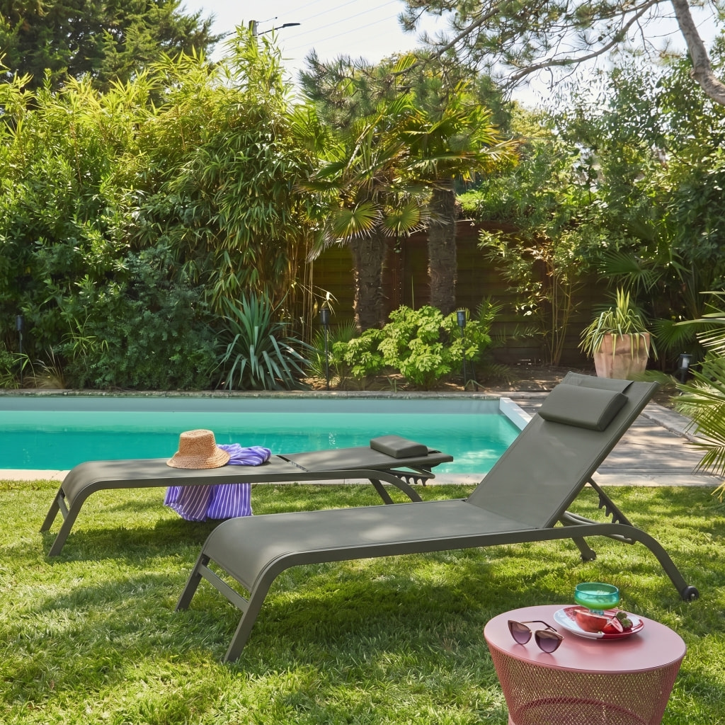 Bain de soleil acier multi positions avec coussin et roulettes (lot de 2) ONA