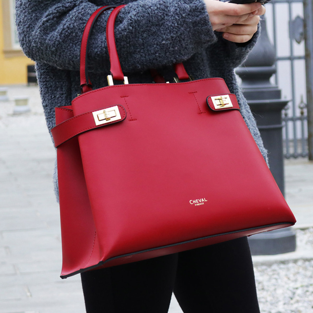 Bolso de Mano Cheval Firenze Shedir Rojo