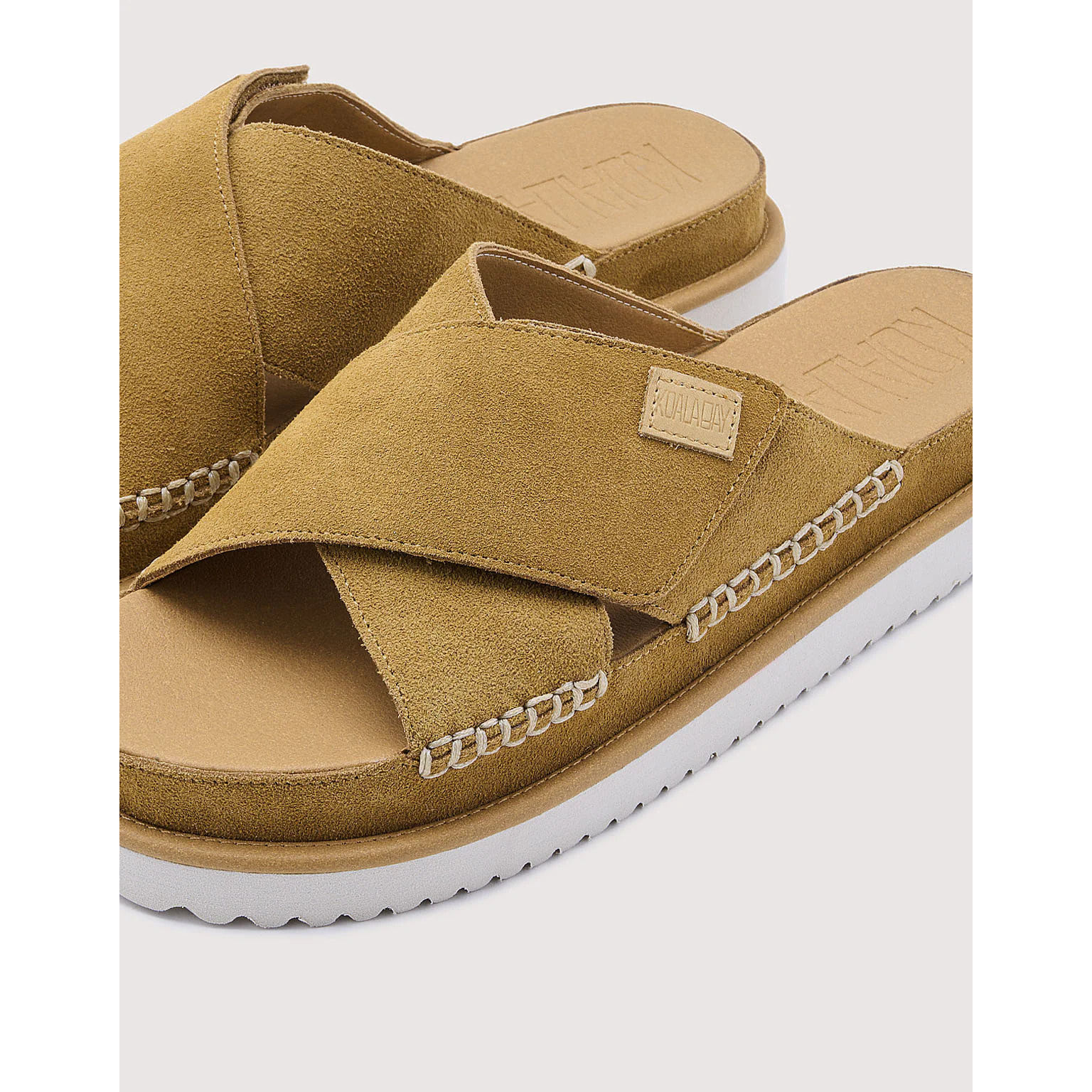 Plataforma Cuero - Karasu