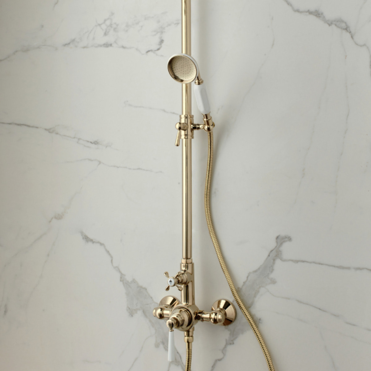 Pommeau de douche Cléo 1889 or