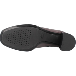 Botines Mujer de la marca GEOX  modelo D TEULADA GRIS