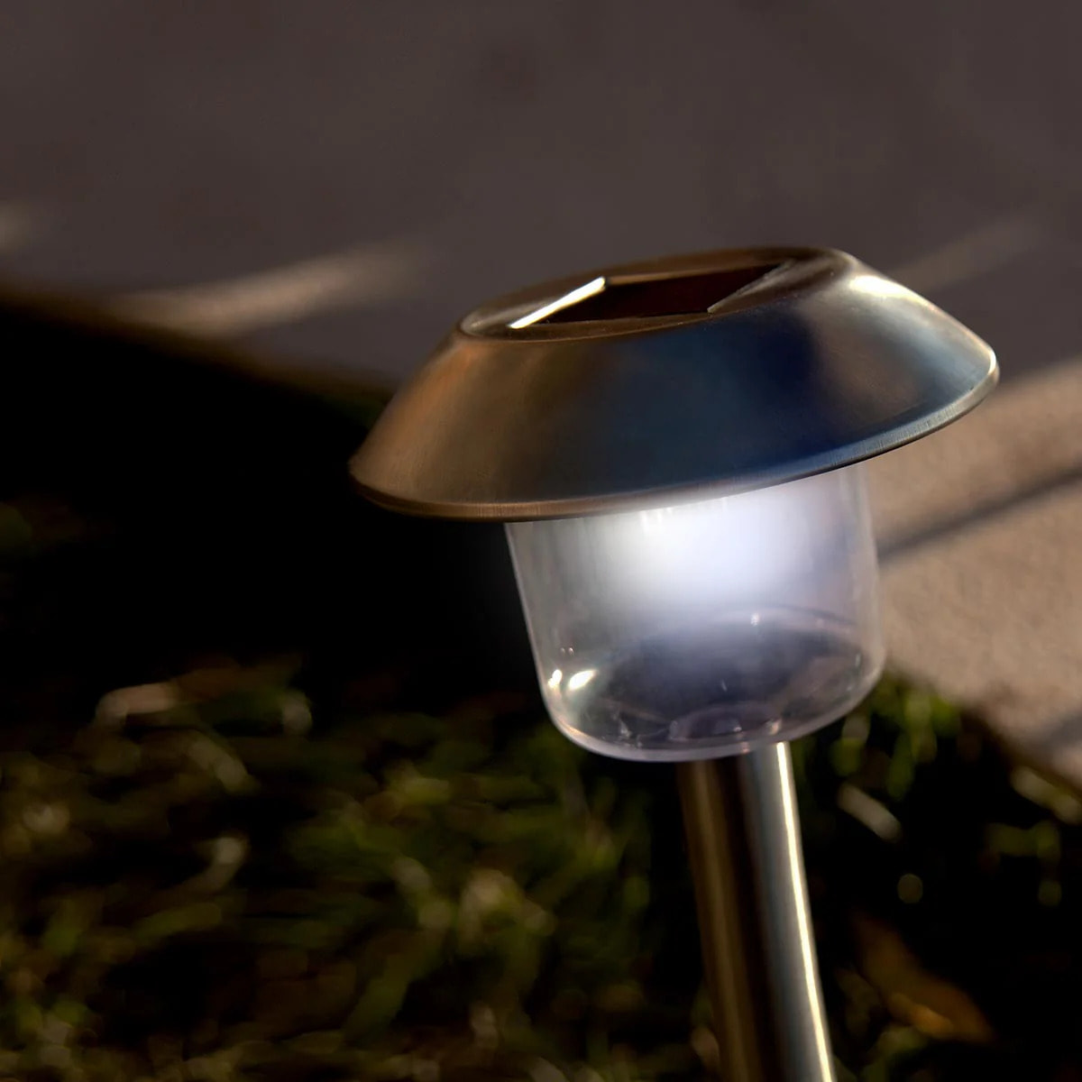 8 Balise solaire à piquer ALESIA H39CM