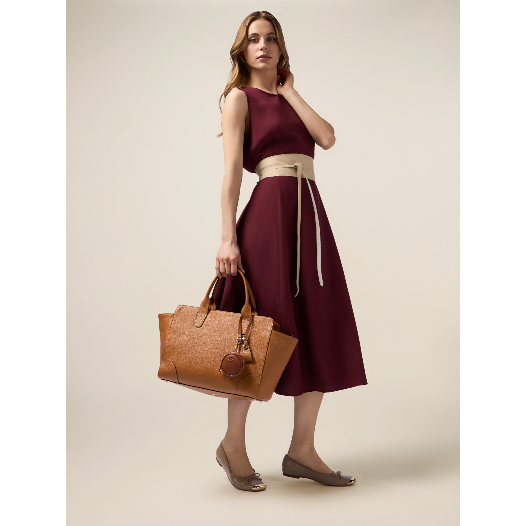 Oltre - Vestido de mezcla de lino con tinte joya - Burgundy