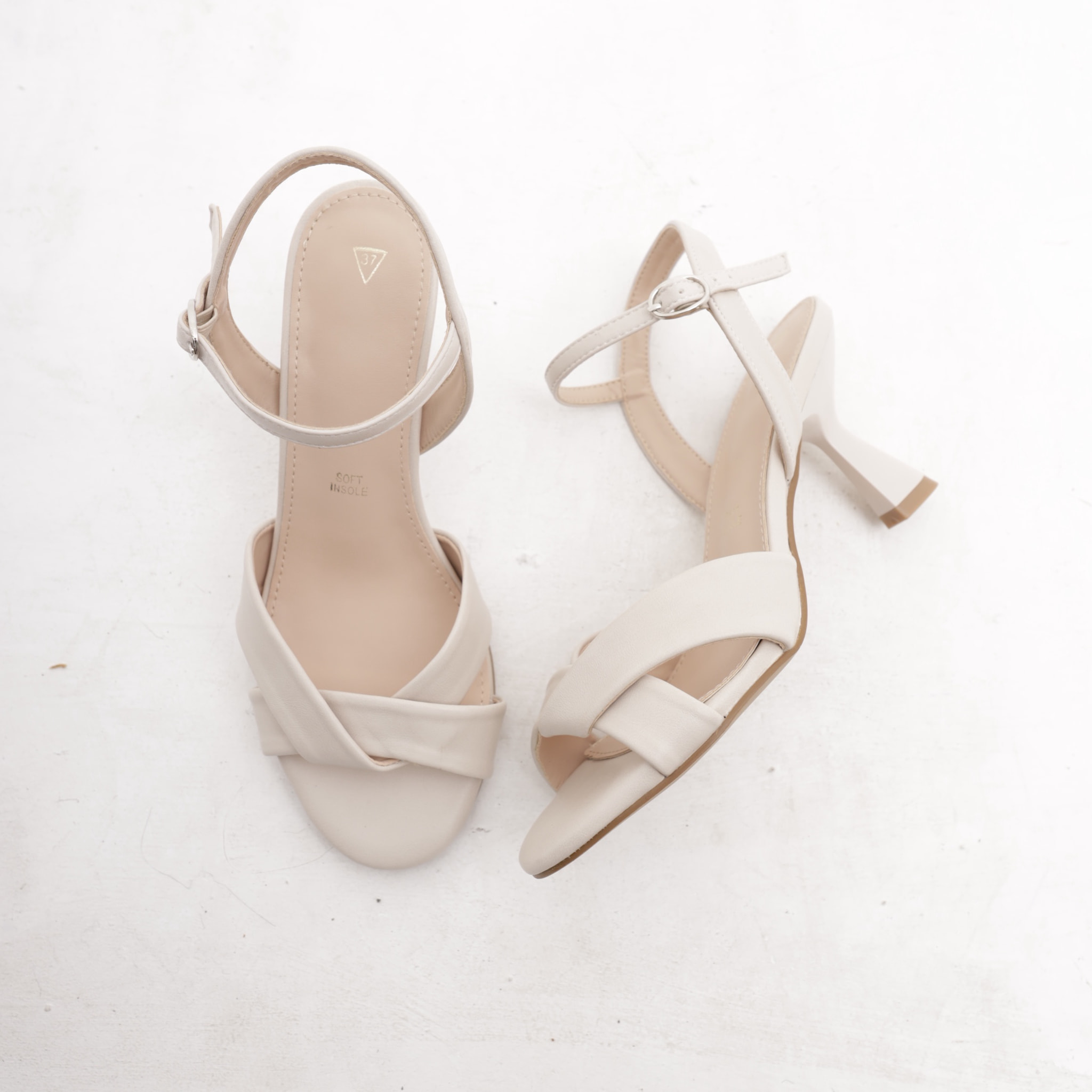 SANDALO CON INCROCIO V PANNA