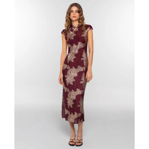 Vestido largo con escote de alamares