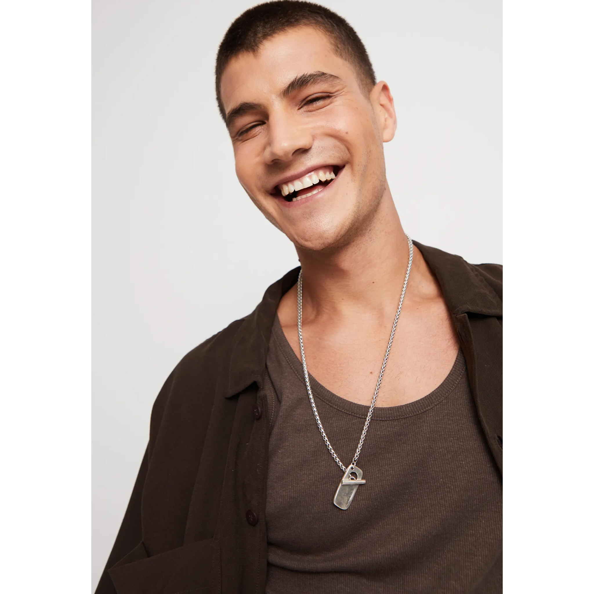 Colgante SER NATURAL PLATEADO U