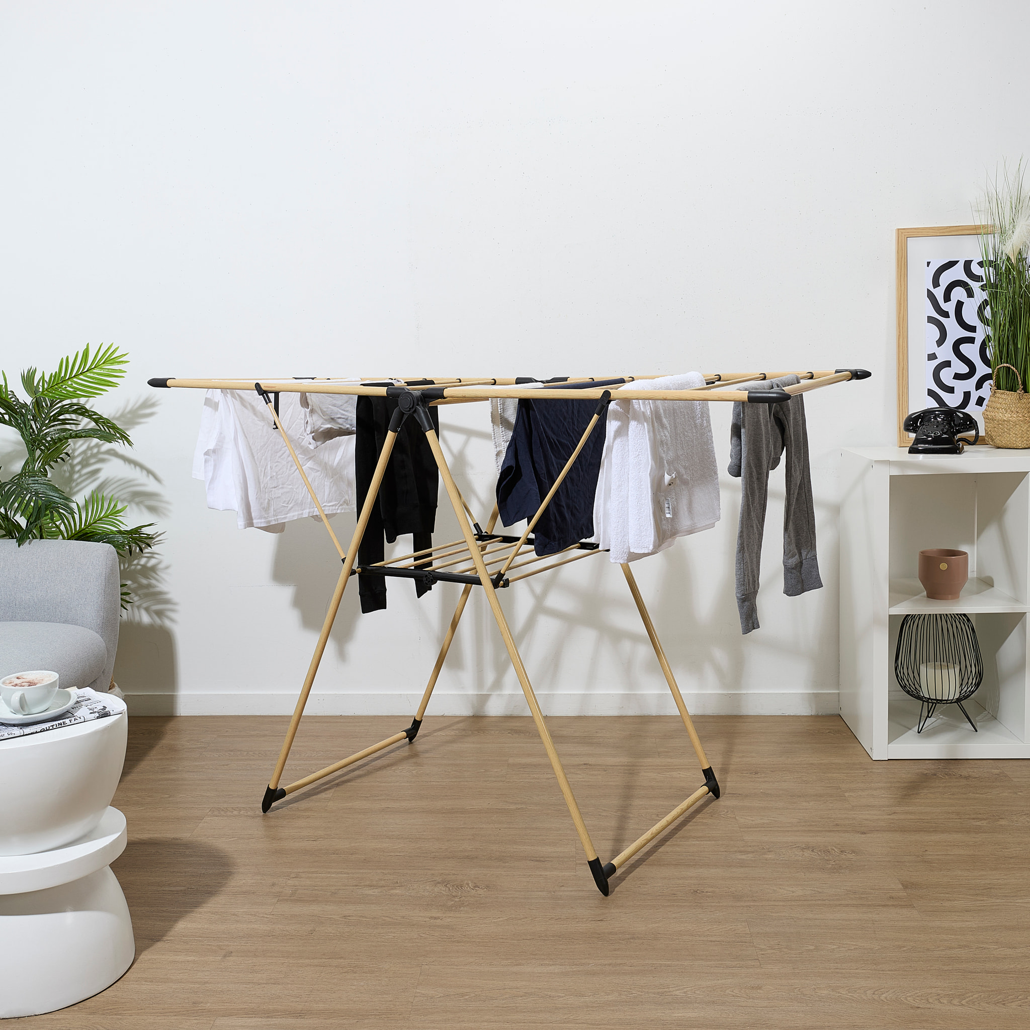 Etendoir à Linge - JE CHERCHE UNE IDEE - Effet Bois - Compact