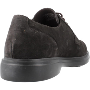 Informales Hombre de la marca GEOX  modelo U OTTAVIO MARRON