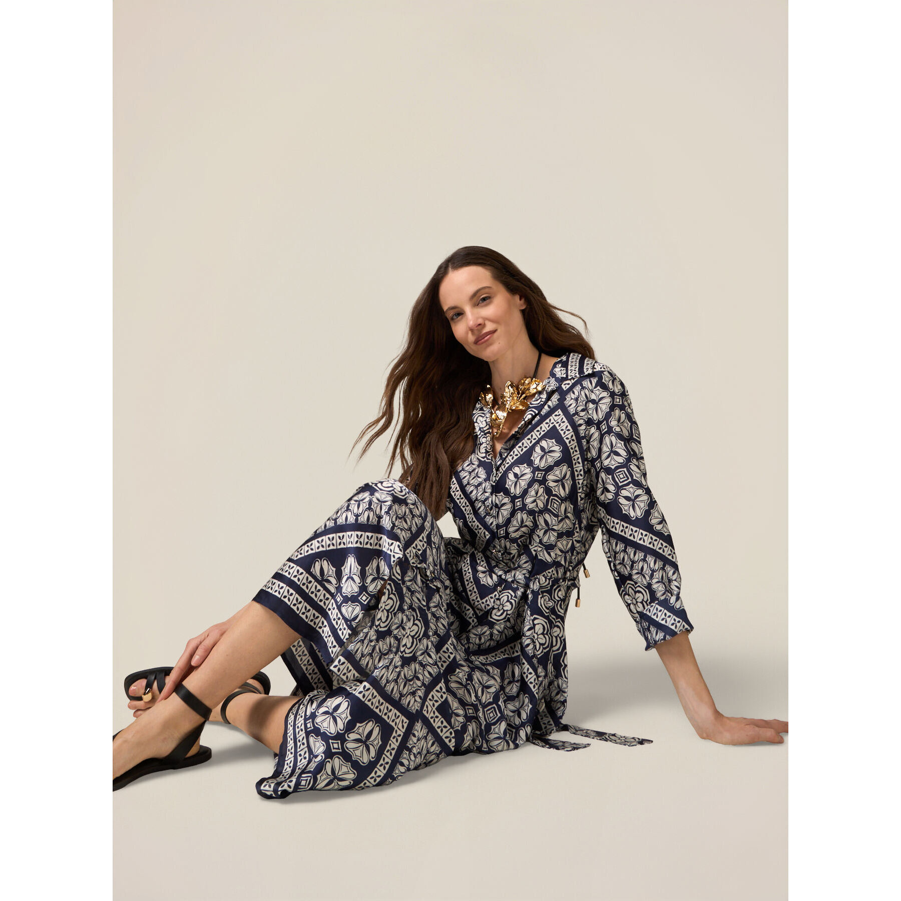 Oltre - Blusa de satén con estampado geométrico - Azul