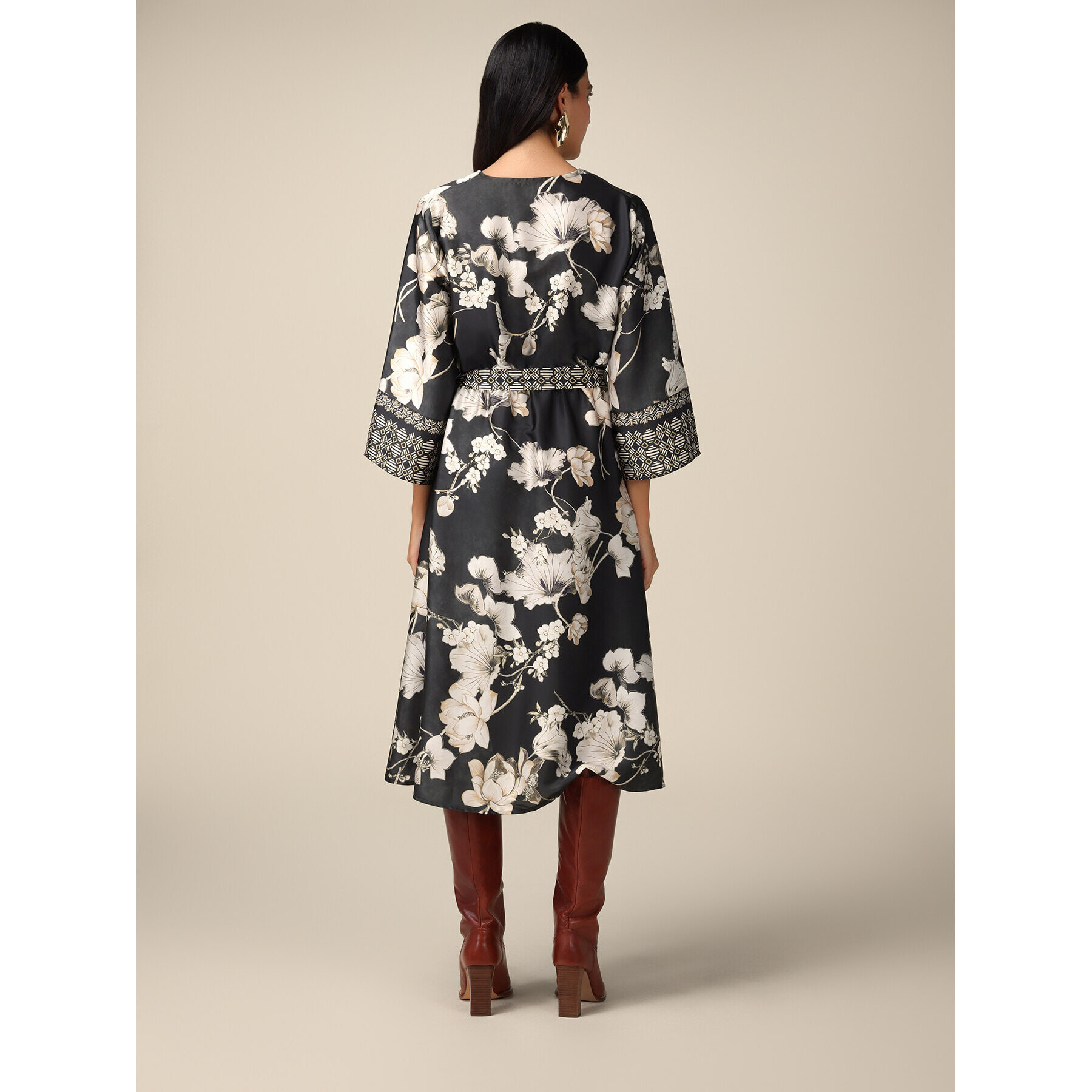 Oltre - Floral satin midi dress - Negro