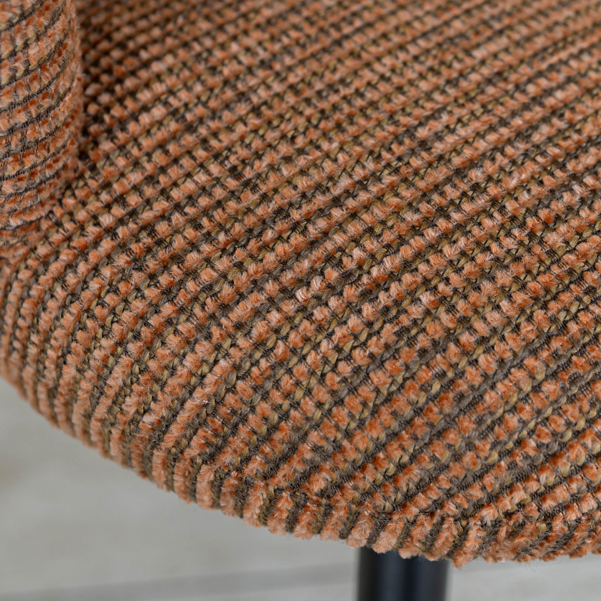 Lot de 2 fauteuils en métal noir et tissu tweed terracotta GINETTE