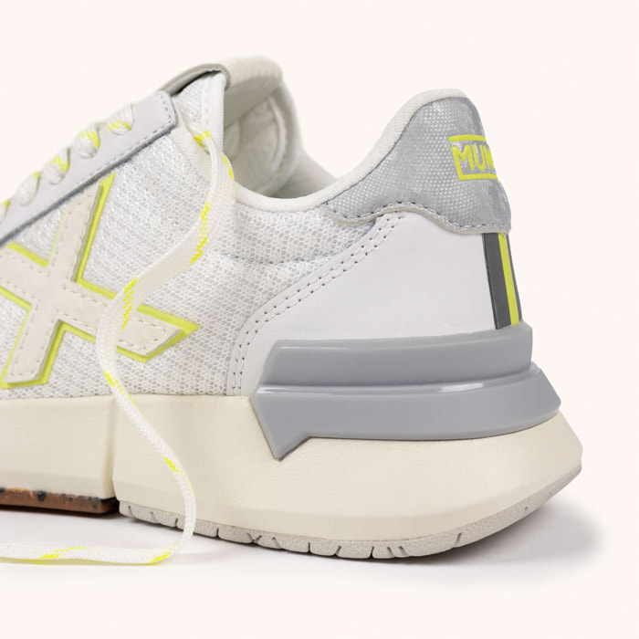 MUNICH VERSUS WMN 115 Sneakers Deportivas Blancas y Amarillo Flúor