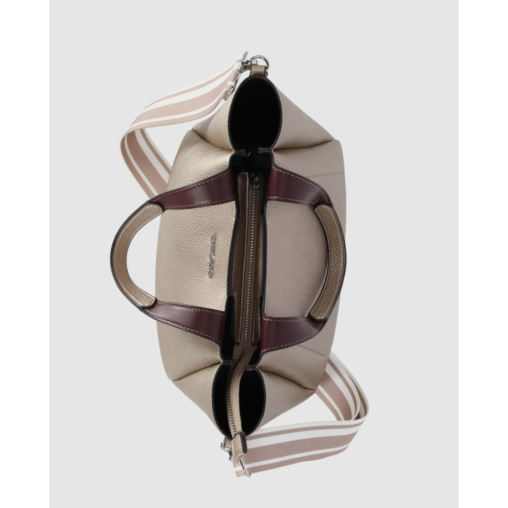 Bolso - Oro - Medida: 26 cm x 20 cm x 15 cm