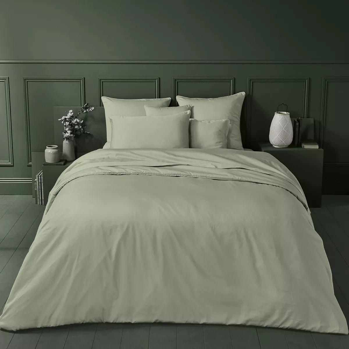 Drap housse b50 satin de coton uni vert Ava uni lichen
