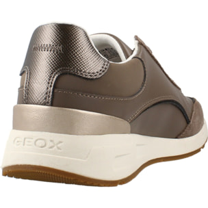 Sneakers de  Mujer de la marca GEOX  modelo D65NQB 0BC22 D BULMYA MARRON