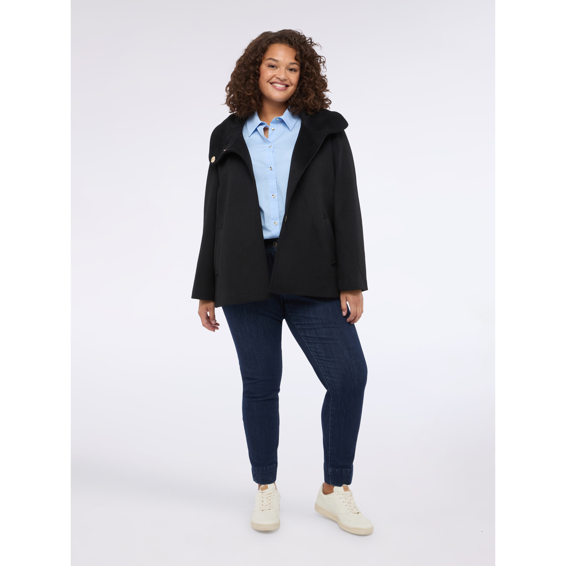 Fiorella Rubino - Cappottino corto in misto lana con collo alto - Nero