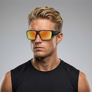 Gafas PALOALTO modelo SKATE en color Negro mate con montura marrón translúcida y lentes polarizadas Revo amarillas.