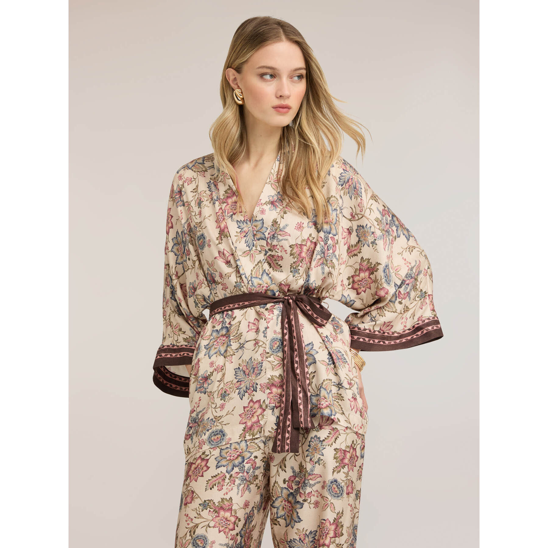 Motivi - Camicia kimono in raso con stampa - Rosa cipria